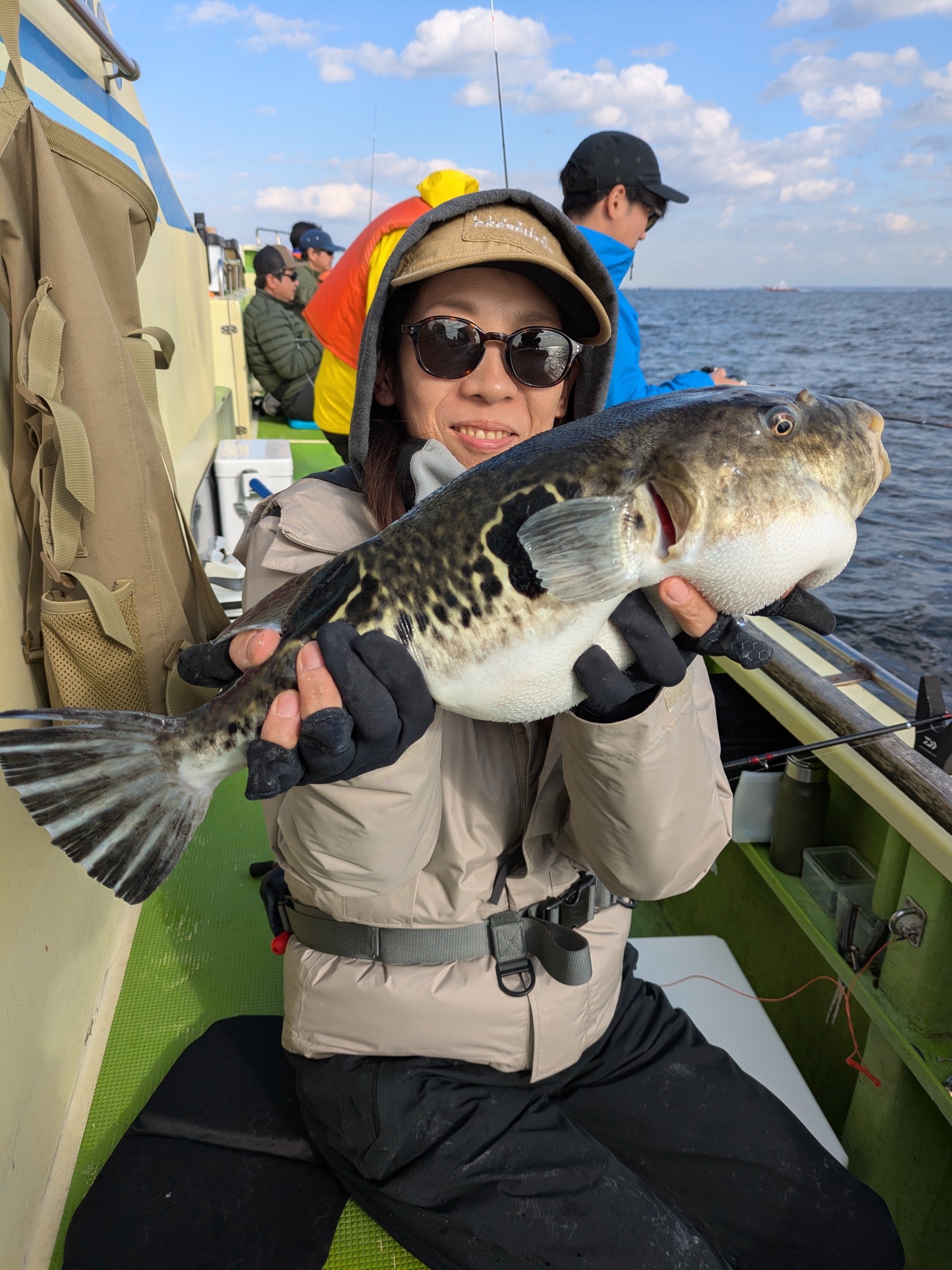 PXL_20251116_045615995