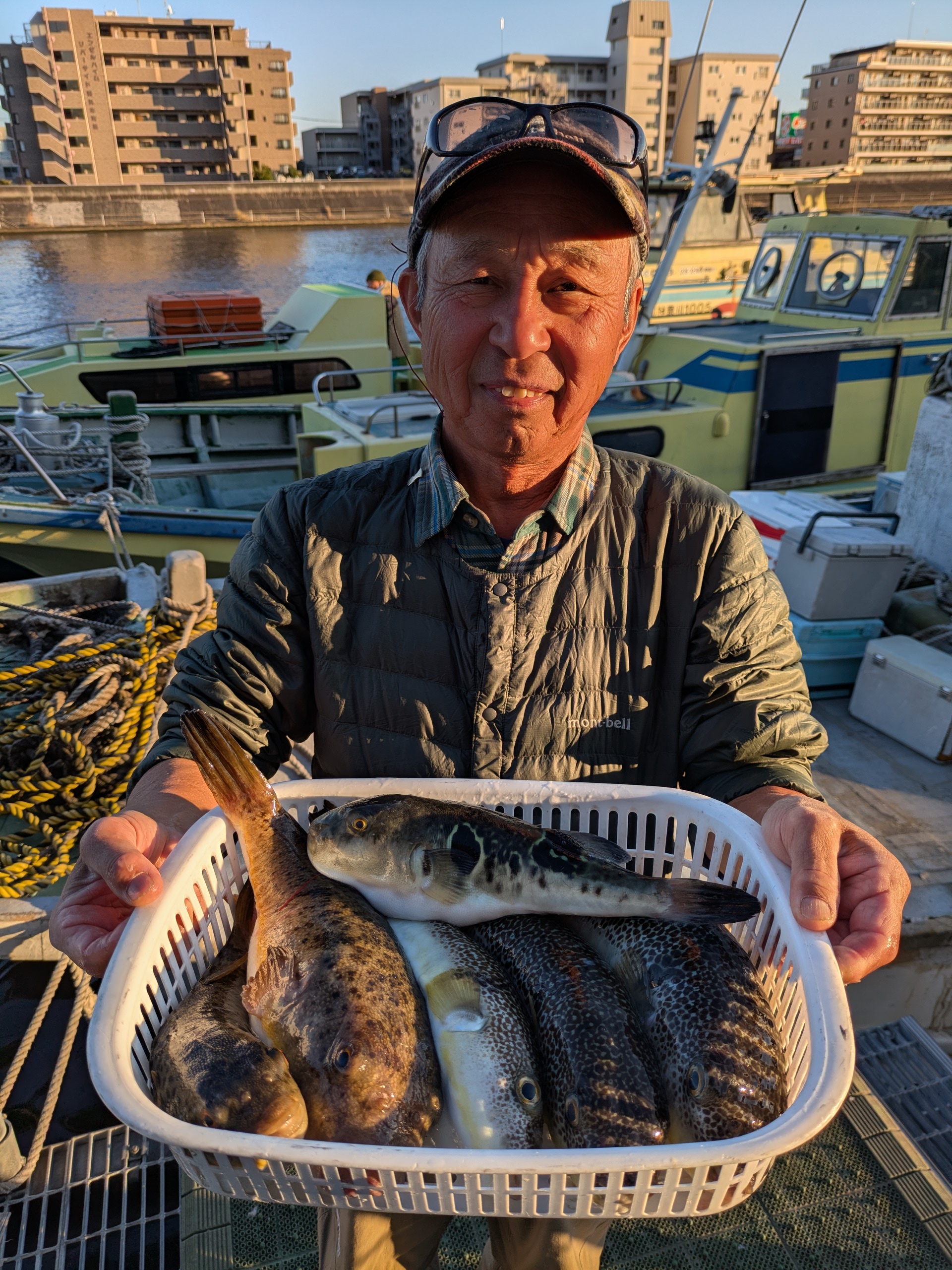 PXL_20251126_064300528